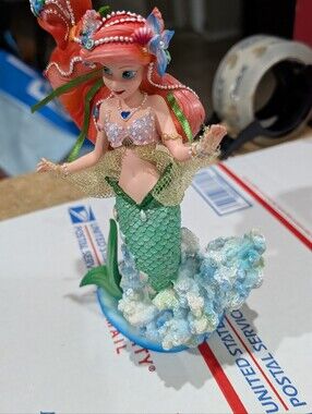 Disney Showcase Ariel "Couture de Force" (Item #4037524) Figurine